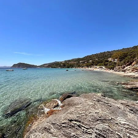 Goodlifepramousquier Classe 3 Etoiles 2 Ch, Belle Vue Et Nature, Calme Et A Pied Daire Le Lavandou